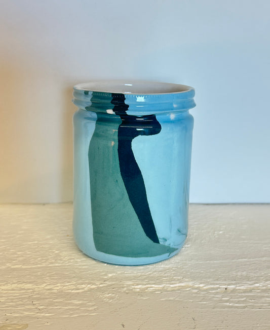 colored jar shaped cup 2