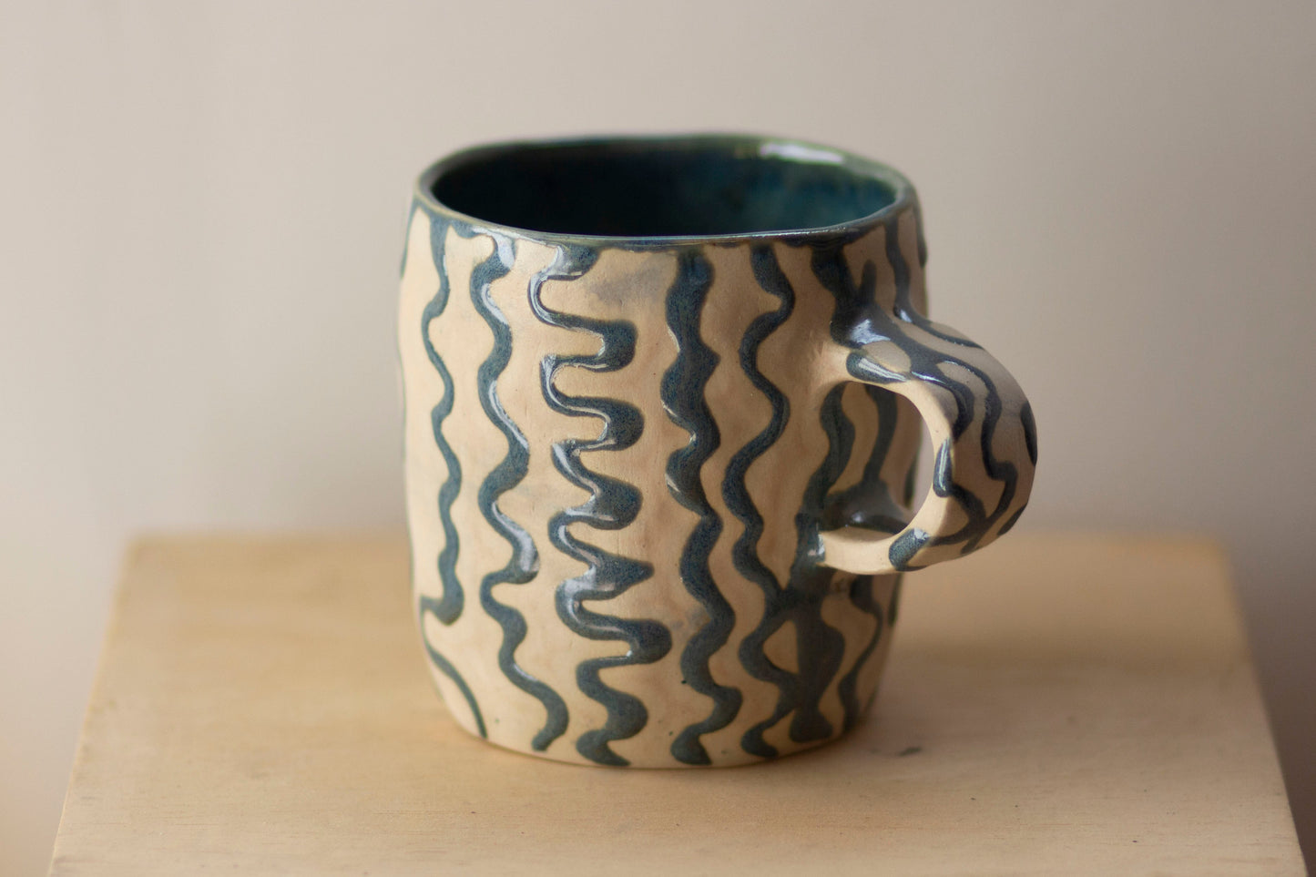 squiggle mug