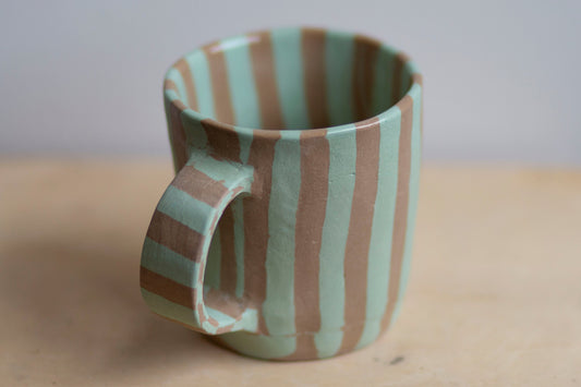 small bermuda and tan mug