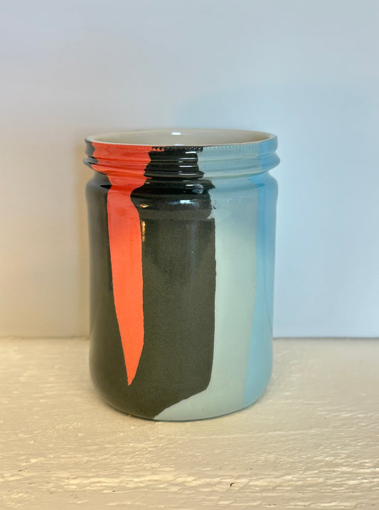 colored jar shaped cup 3